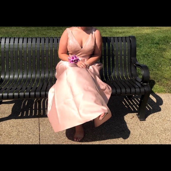 Long Prom dress- Champagne colored - Picture 4 of 5